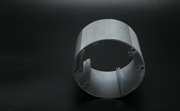 中空草莓影院在线观看 中空草莓影院在线观看